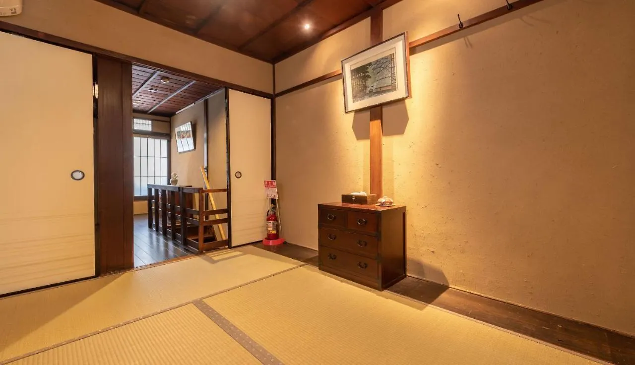 Kumomachiya Sugiya Villa Kyoto 0*,  Japan