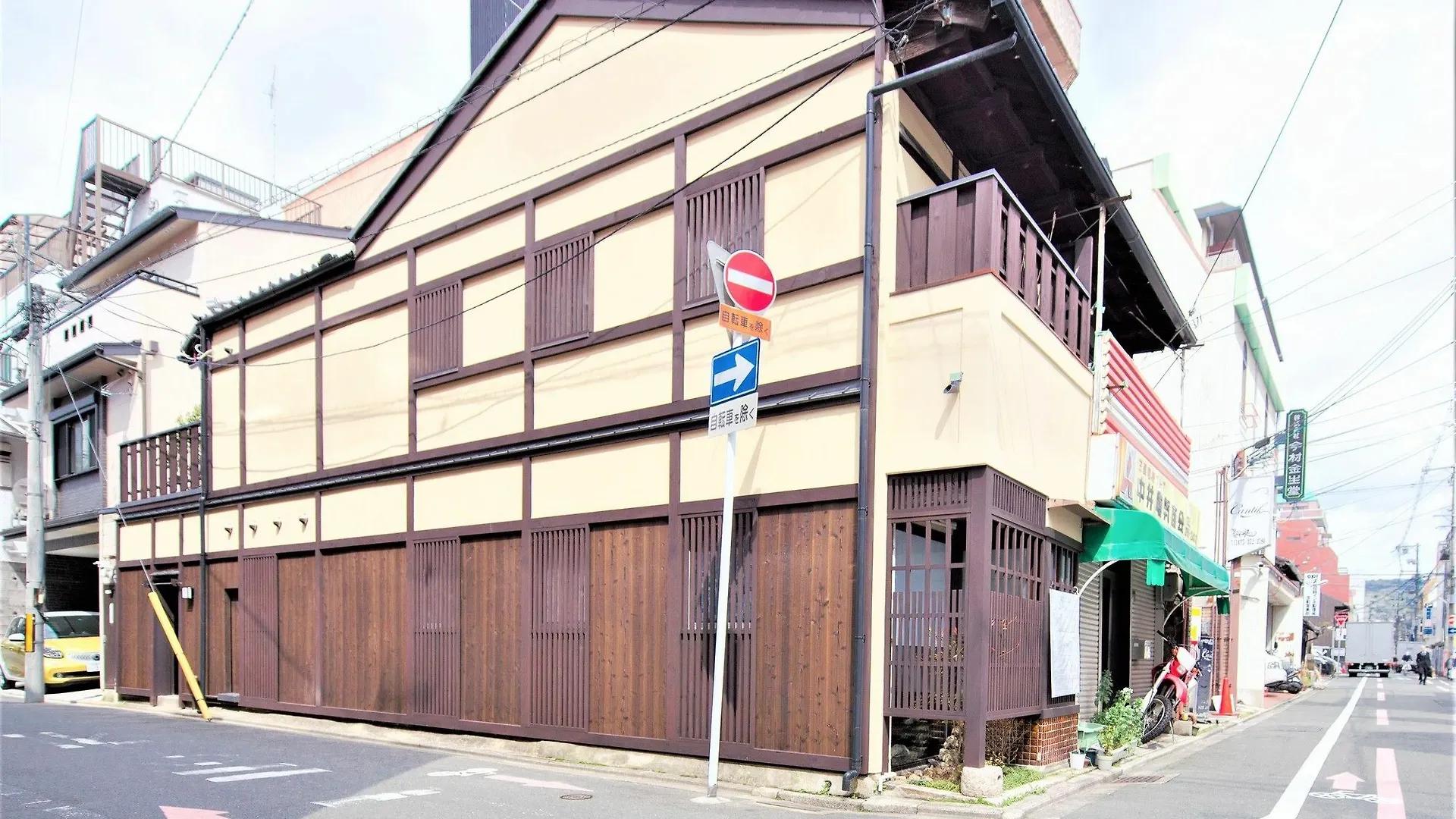 Kumomachiya Sugiya Villa Kyoto 0*,  Japan